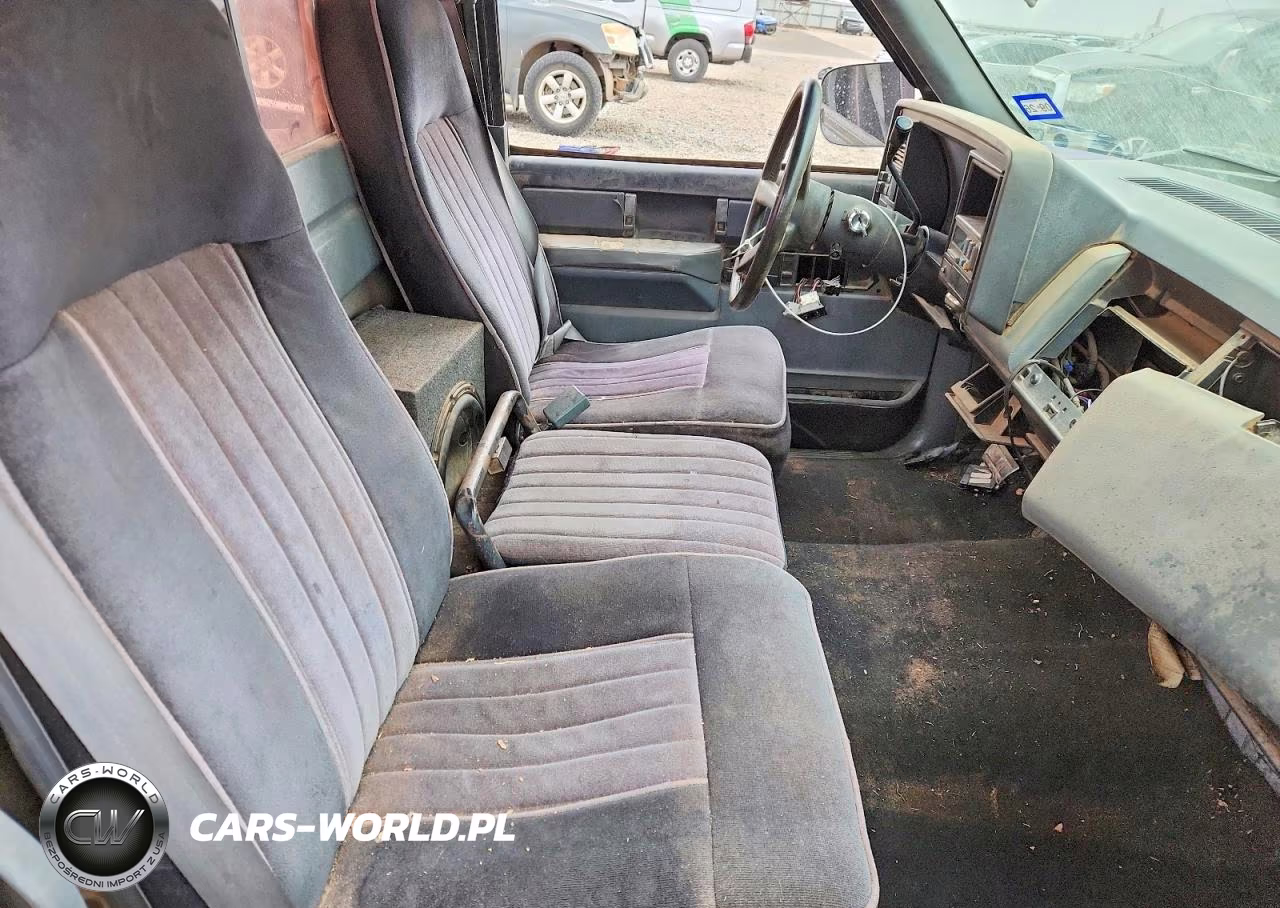 1989 Chevrolet Gmt-400 C1500 VIN:1GCDC14K9KZ133705 - 10