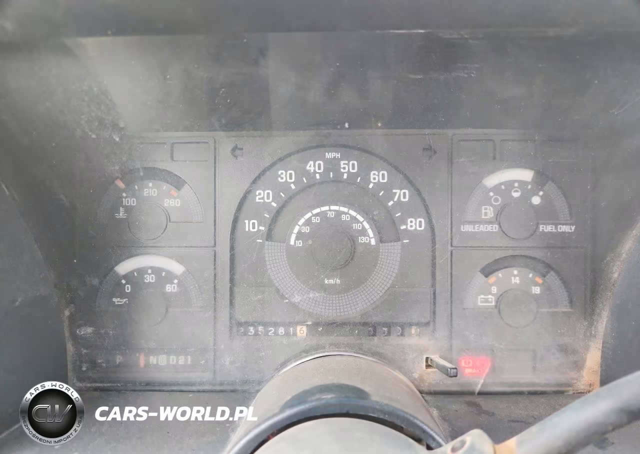 1989 Chevrolet Gmt-400 C1500 VIN:1GCDC14K9KZ133705 - 9