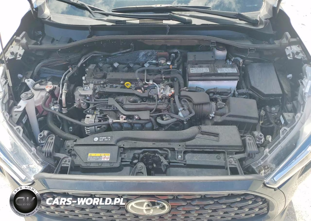 2025 Toyota Corolla Cross L VIN:7MUAAAAG6SV123522 - 12