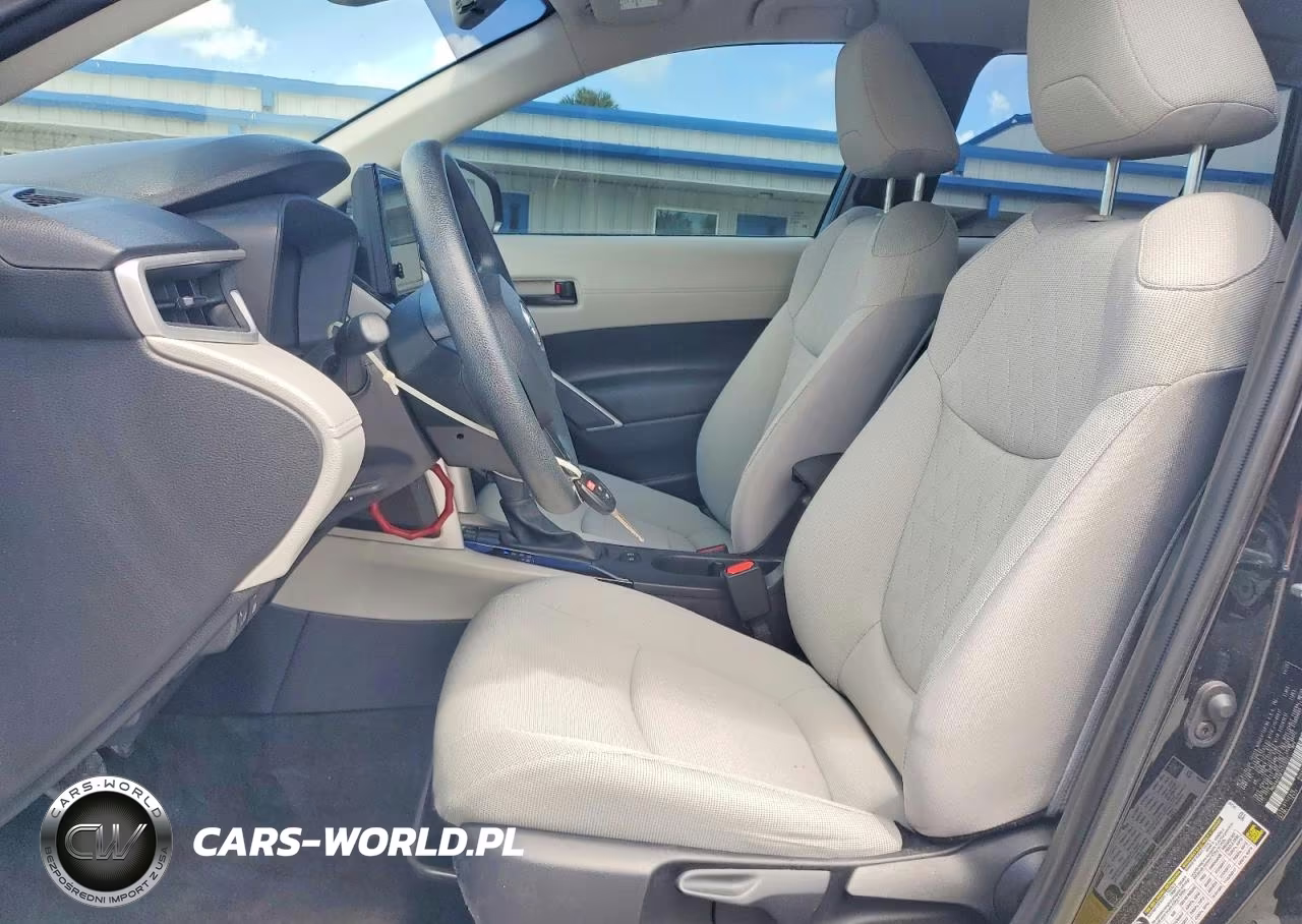 2025 Toyota Corolla Cross L VIN:7MUAAAAG6SV123522 - 7