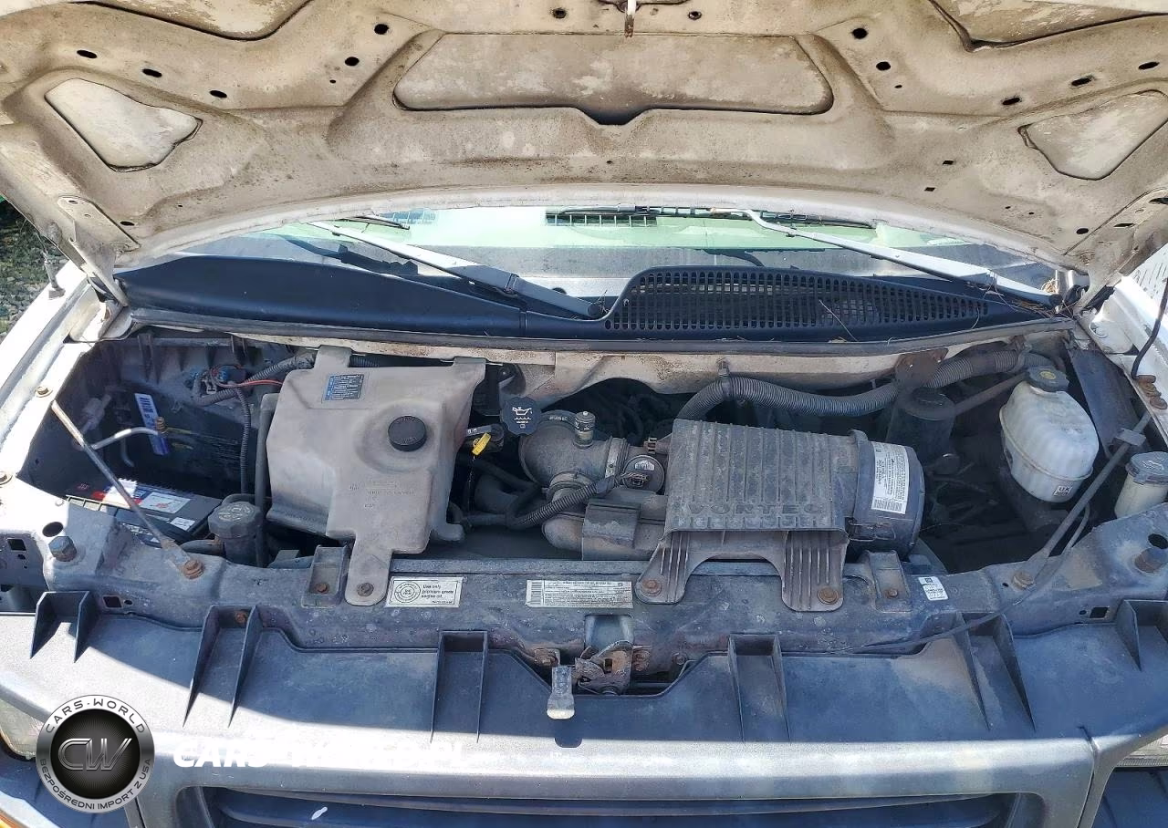 2004 GMC Savana Cutaway G3500 VIN:1GDJG31U941908106 - 12