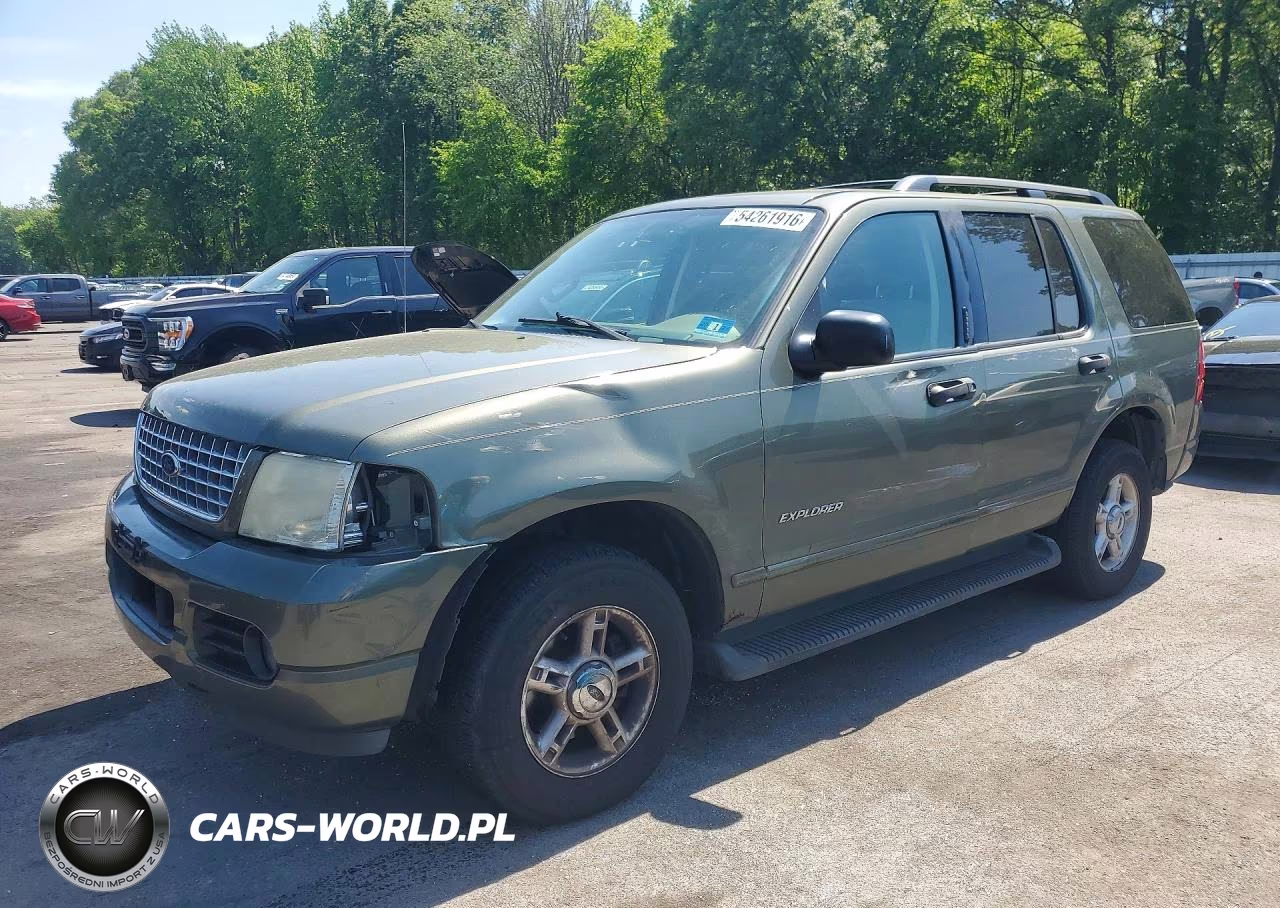 2004 Ford Explorer