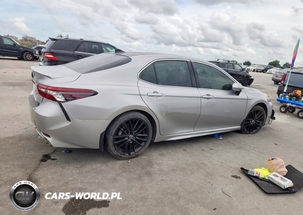 2023 Toyota Camry Xse VIN:4T1K61BK1PU077809 - 3