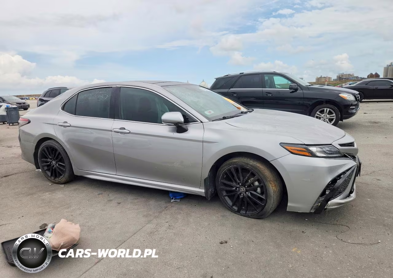 2023 Toyota Camry Xse VIN:4T1K61BK1PU077809 - 4