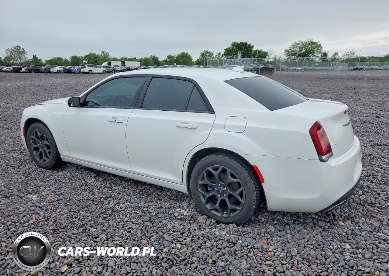 2019 Chrysler 300 S VIN:2C3CCAGG8KH648542 - 2