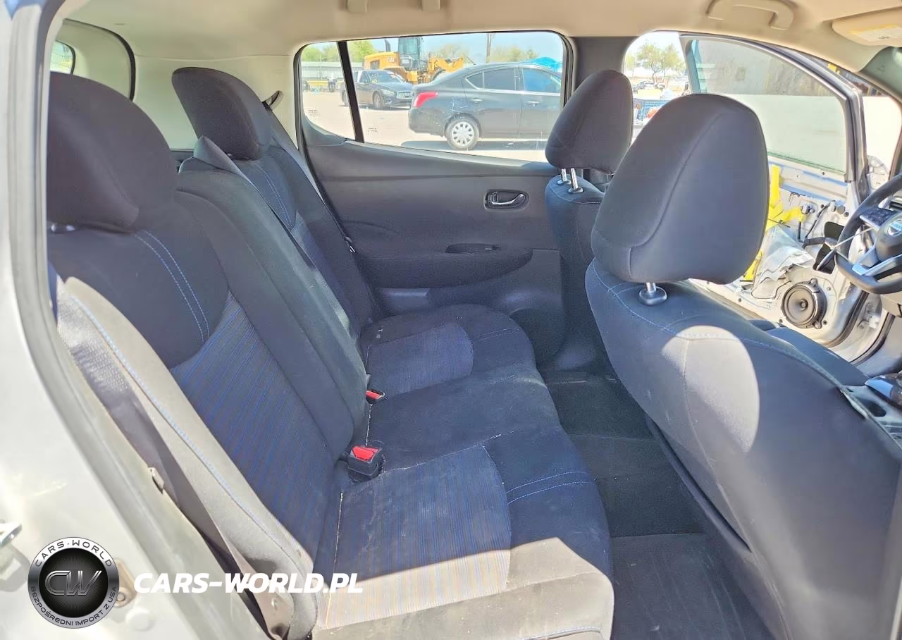 2019 Nissan Leaf Sv Plus VIN:1N4BZ1CP8KC318419 - 10