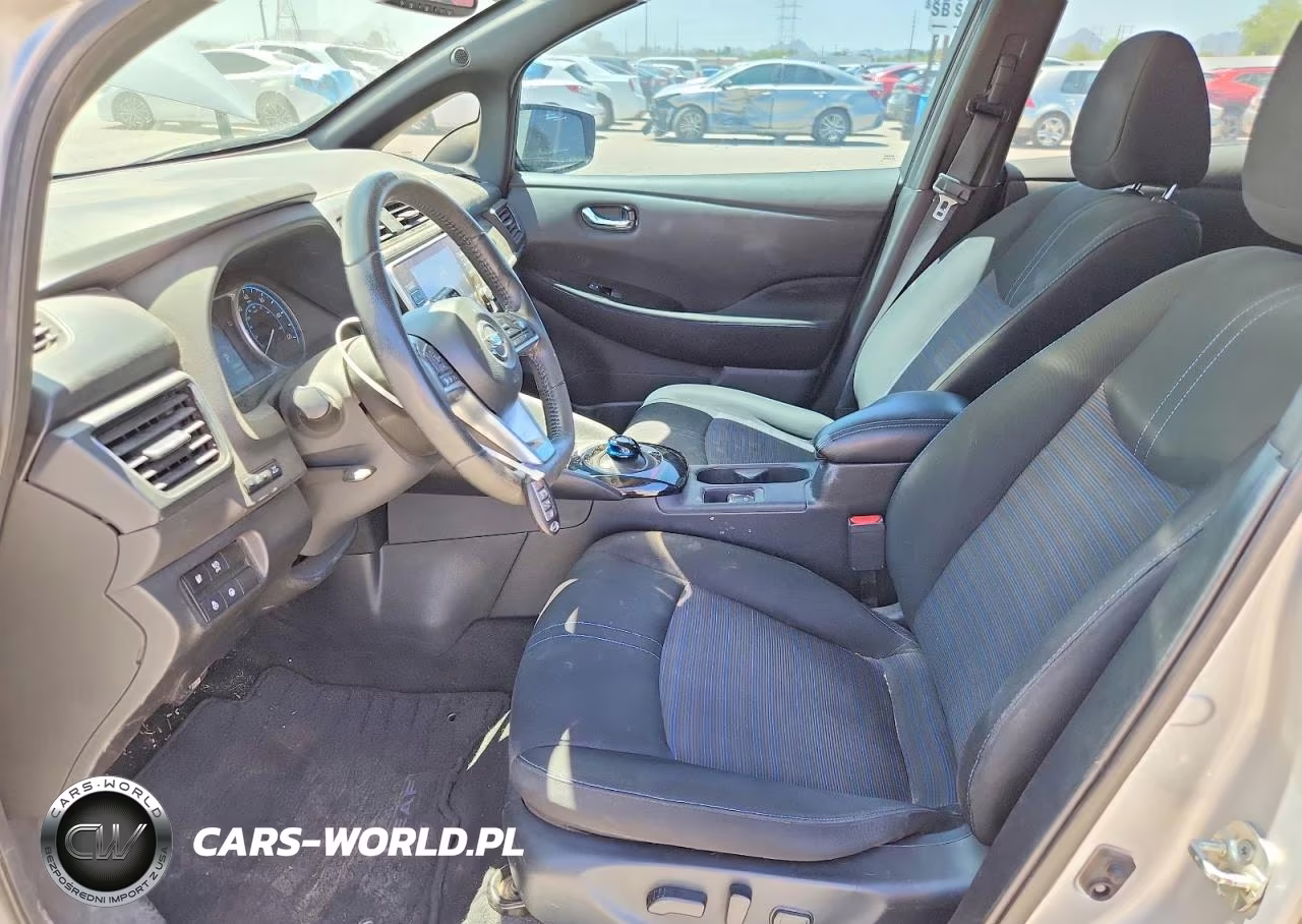 2019 Nissan Leaf Sv Plus VIN:1N4BZ1CP8KC318419 - 7