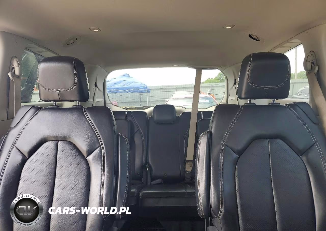 2020 Chrysler Voyager Lxi VIN:2C4RC1DG5LR181974 - 10