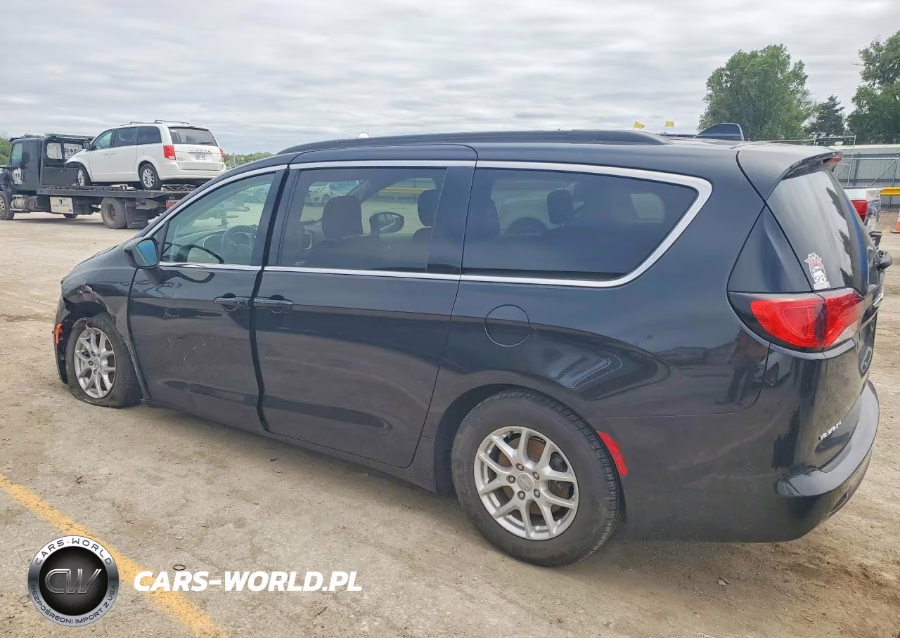 2020 Chrysler Voyager Lxi VIN:2C4RC1DG5LR181974 - 2