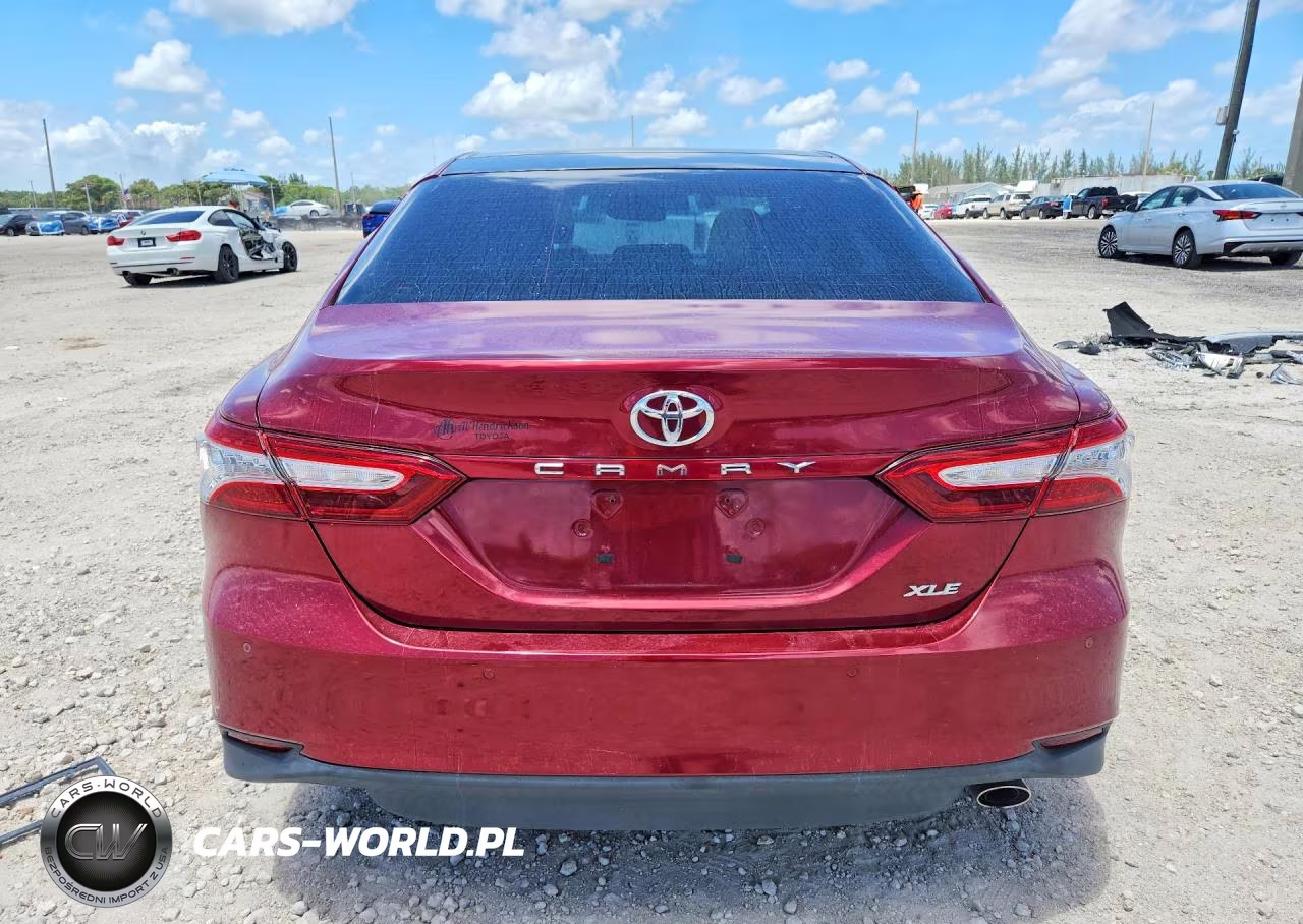 2018 Toyota Camry Xle VIN:4T1B11HK0JU626753 - 6