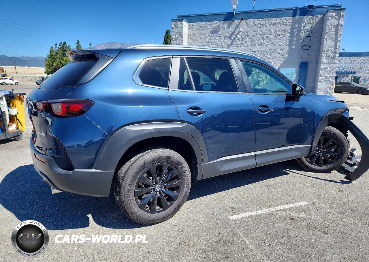 2023 Mazda Cx-50 Preferred Plus VIN:7MMVABCM2PN137743 - 3