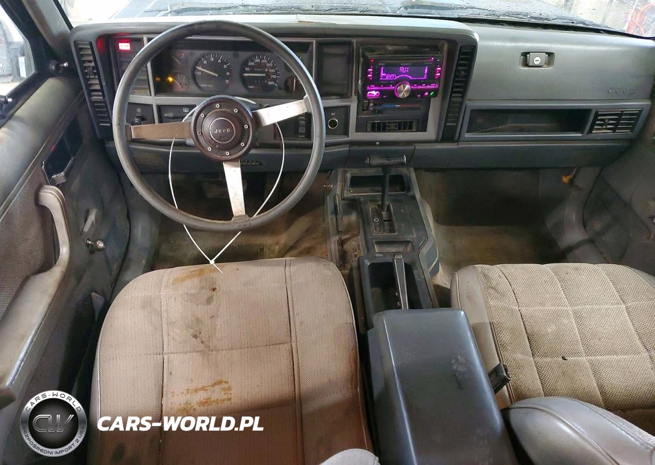1992 Jeep Cherokee Laredo VIN:1J4FJ58S7NL165375 - 8