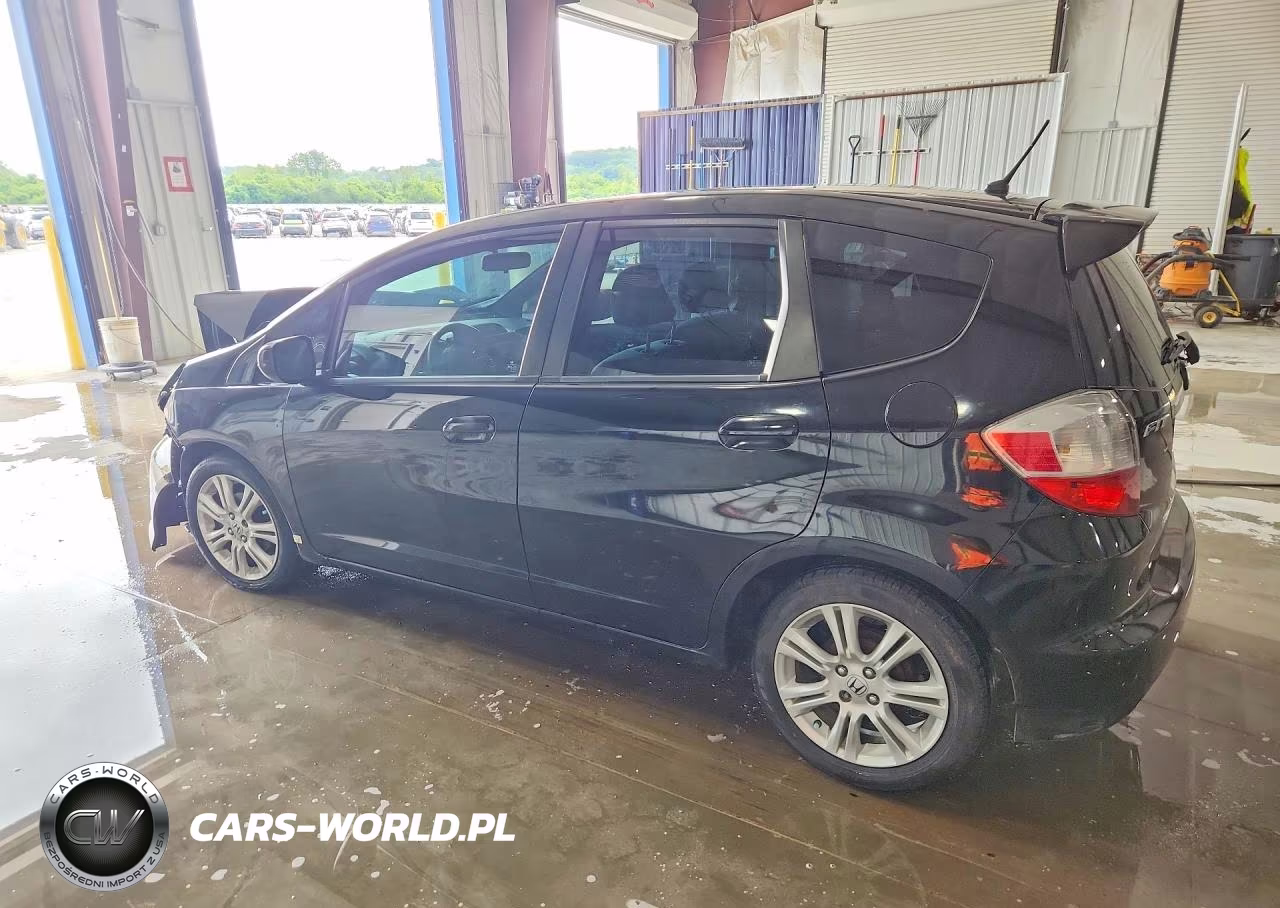 2009 Honda Fit Sport VIN:JHMGE88419S068734 - 2
