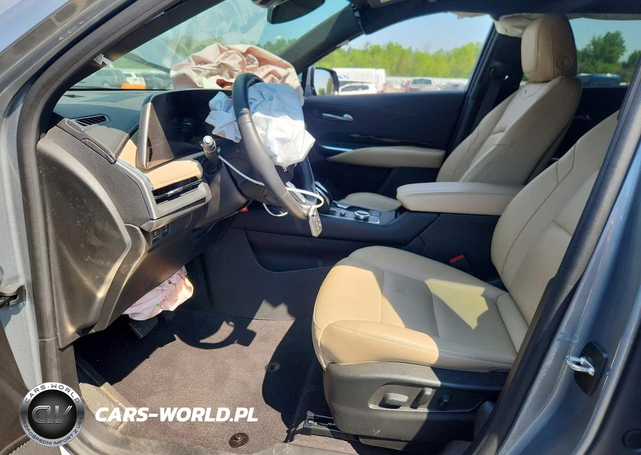 2024 Cadillac Xt4 Luxury VIN:1GYFZBR49RF107781 - 7