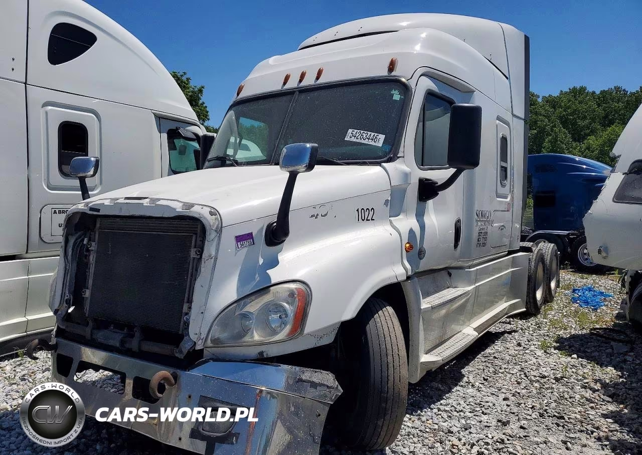 2015 Freightliner Cascadia 125 VIN:3AKJGLD68FSGH6697 - 2