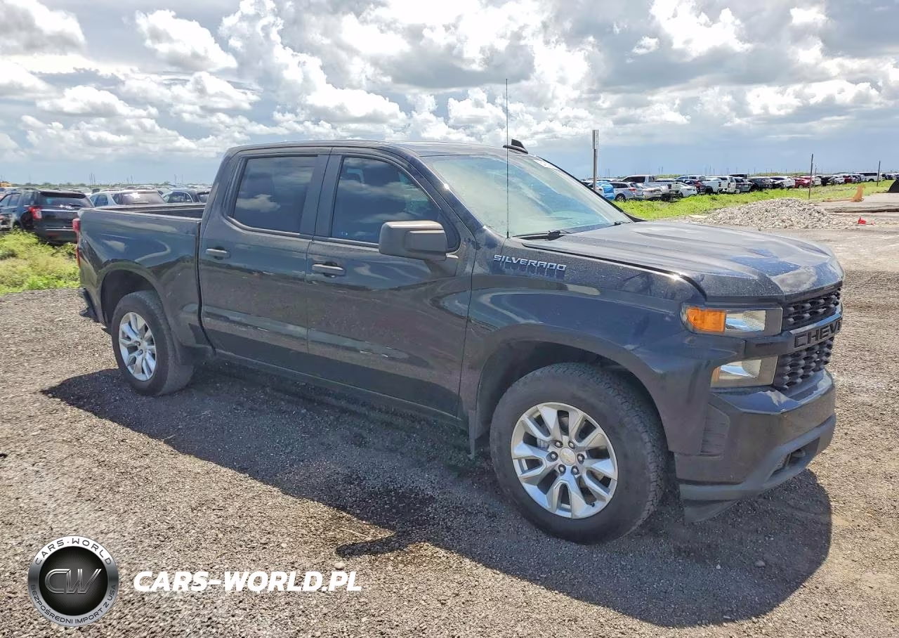 2021 Chevrolet Silverado C1500 Custom VIN:1GCPWBEK0MZ216242 - 4