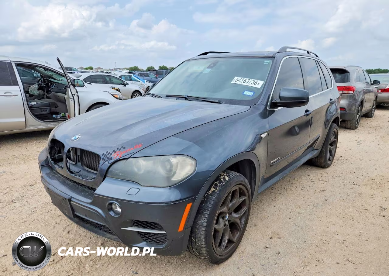 2011 BMW X5 xDrive50I – zdjęcie 1 z 13