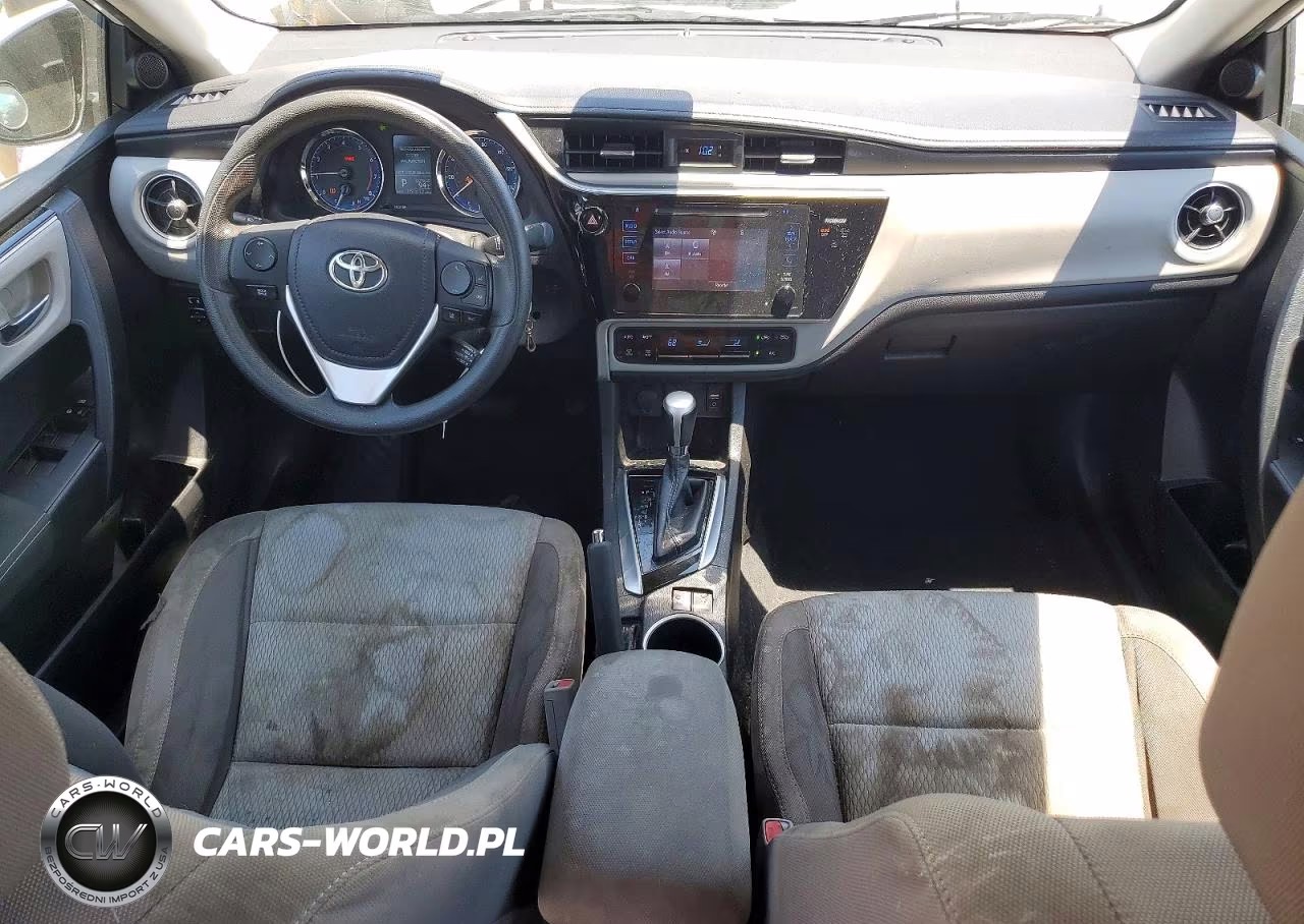 2017 Toyota Corolla Le VIN:5YFBURHE2HP653139 - 8