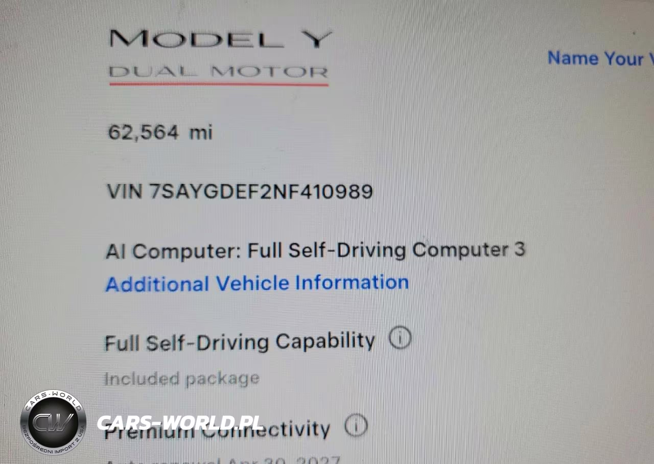 2022 Tesla Model Y VIN:7SAYGDEF2NF410989 - 9