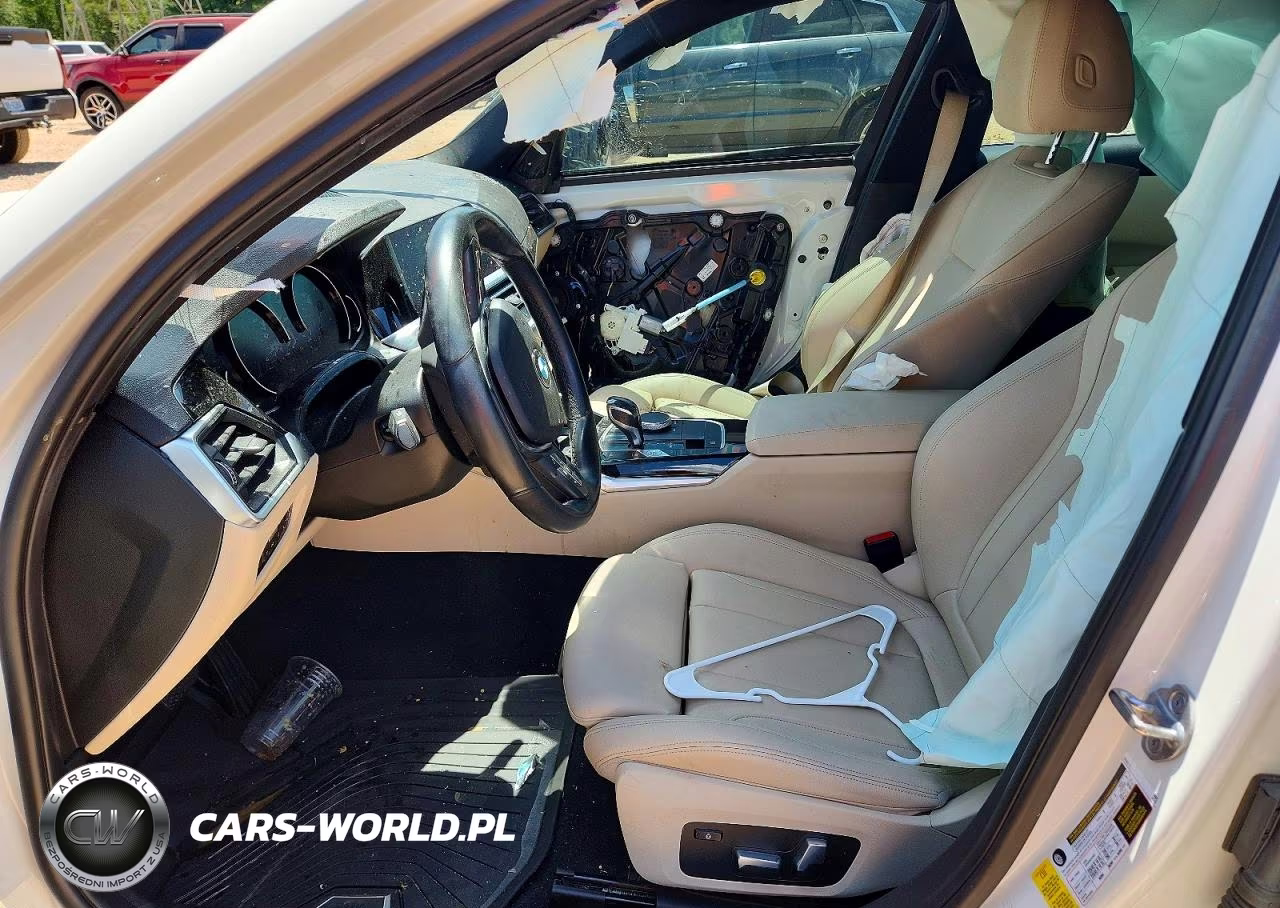 2019 BMW 330I VIN:WBA5R1C52KAK09064 - 7