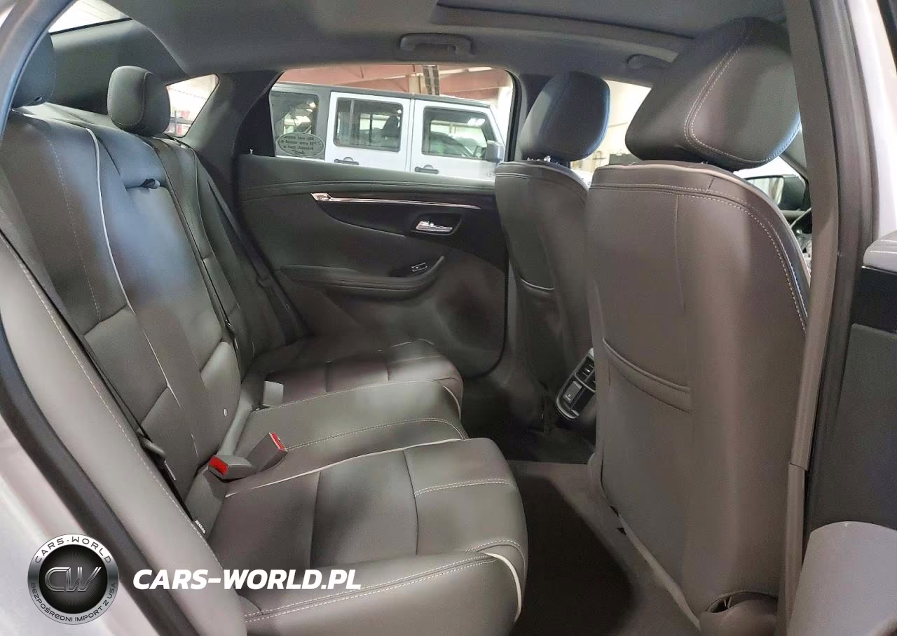 2019 Chevrolet Impala Premier VIN:1G1105S3XKU112561 - 10