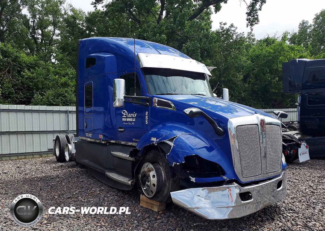 2020 Kenworth T680 Semi Truck