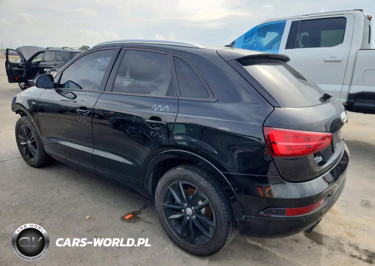 2018 Audi Q3 Premium VIN:WA1BCCFS4JR018860 - 2