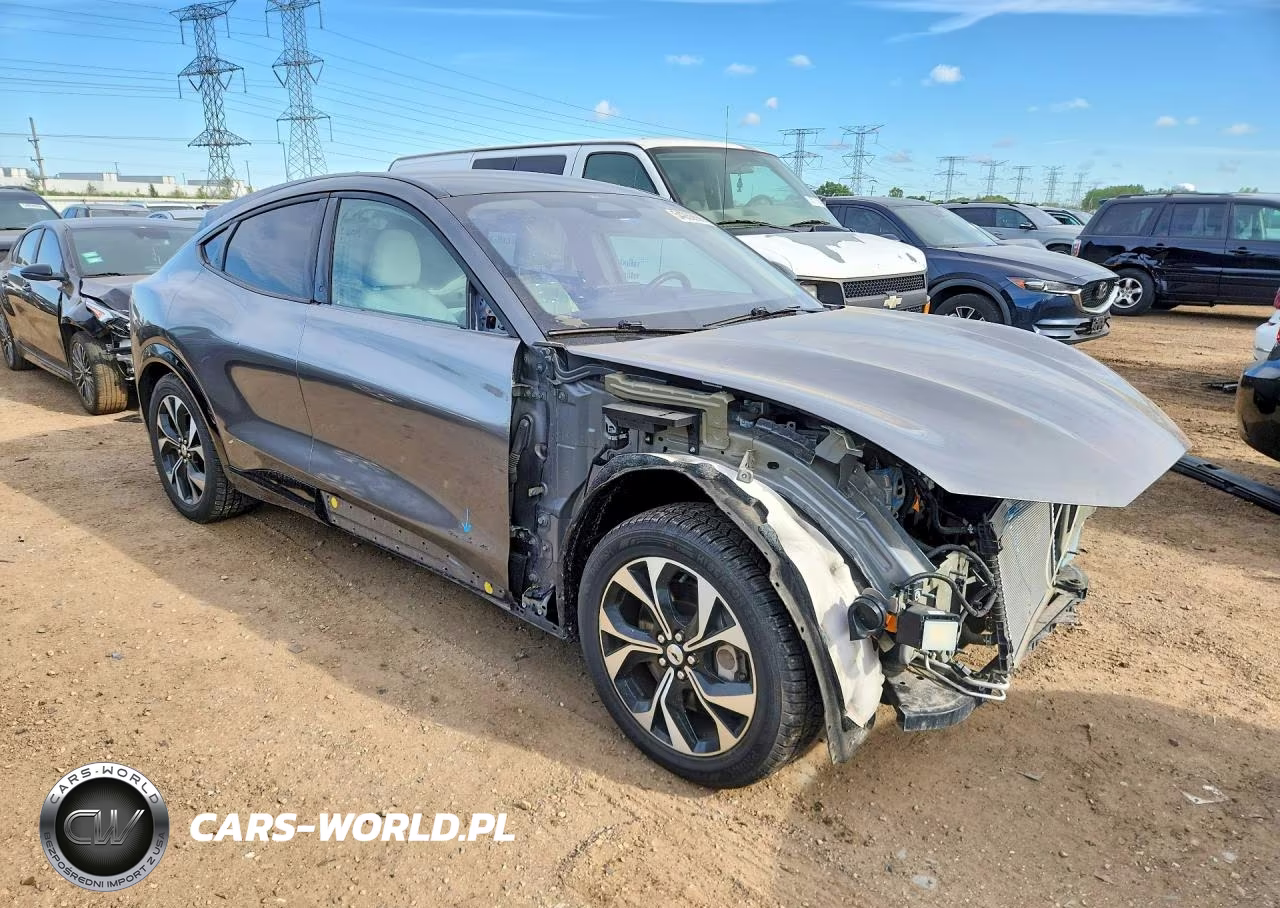 2023 Ford Mustang Mach-E Premium VIN:3FMTK3SS7PMA06324 - 4