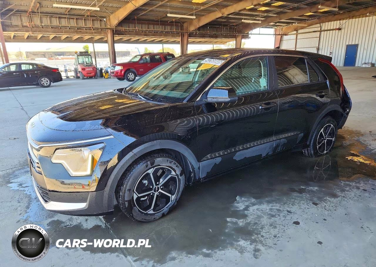 2026 Kia Niro Lx