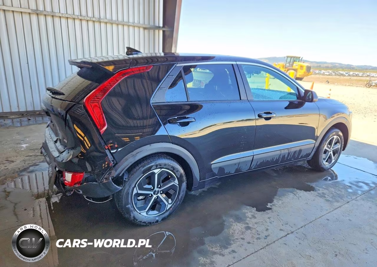 2026 Kia Niro Lx VIN:KNDCP3LE0T5331069 - 3