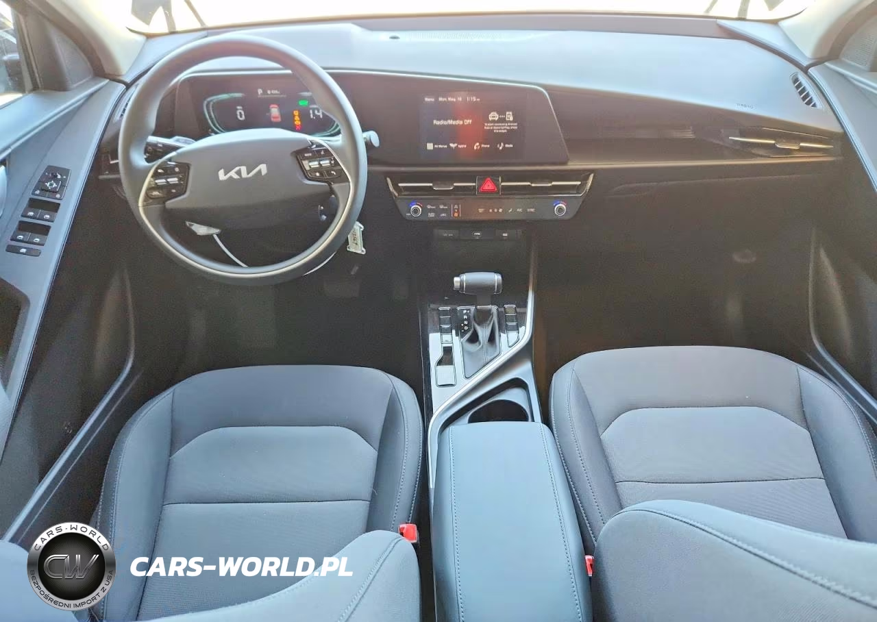 2026 Kia Niro Lx VIN:KNDCP3LE0T5331069 - 8