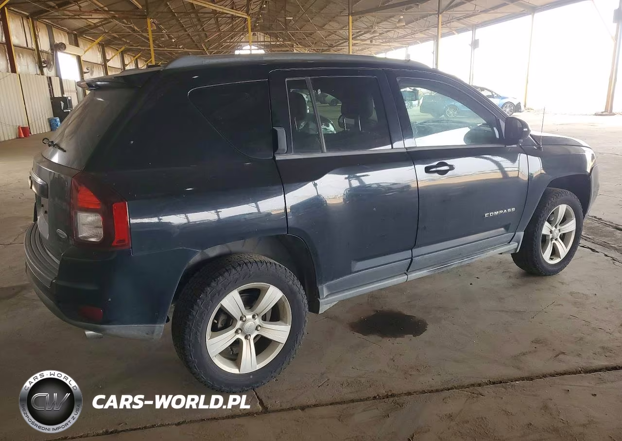 2014 Jeep Compass Latitude VIN:1C4NJDEB0ED725408 - 3