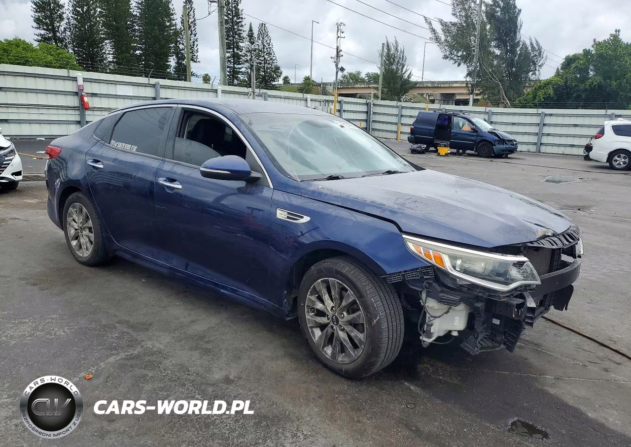 2017 Kia Optima Lx VIN:5XXGT4L33HG140301 - 4