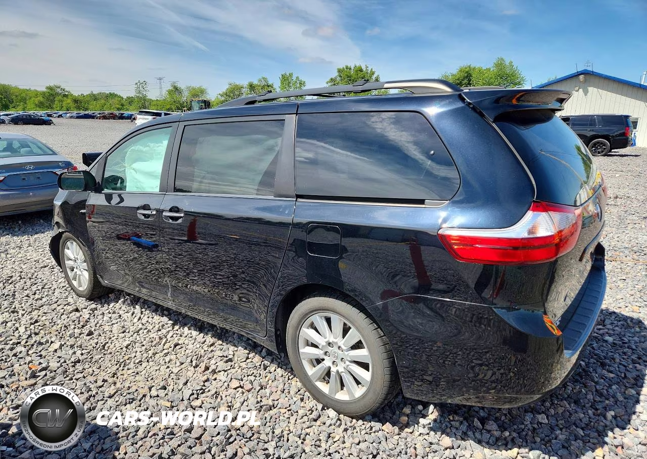 2017 Toyota Sienna Xle 7-Passenger VIN:5TDDZ3DC2HS174058 - 2