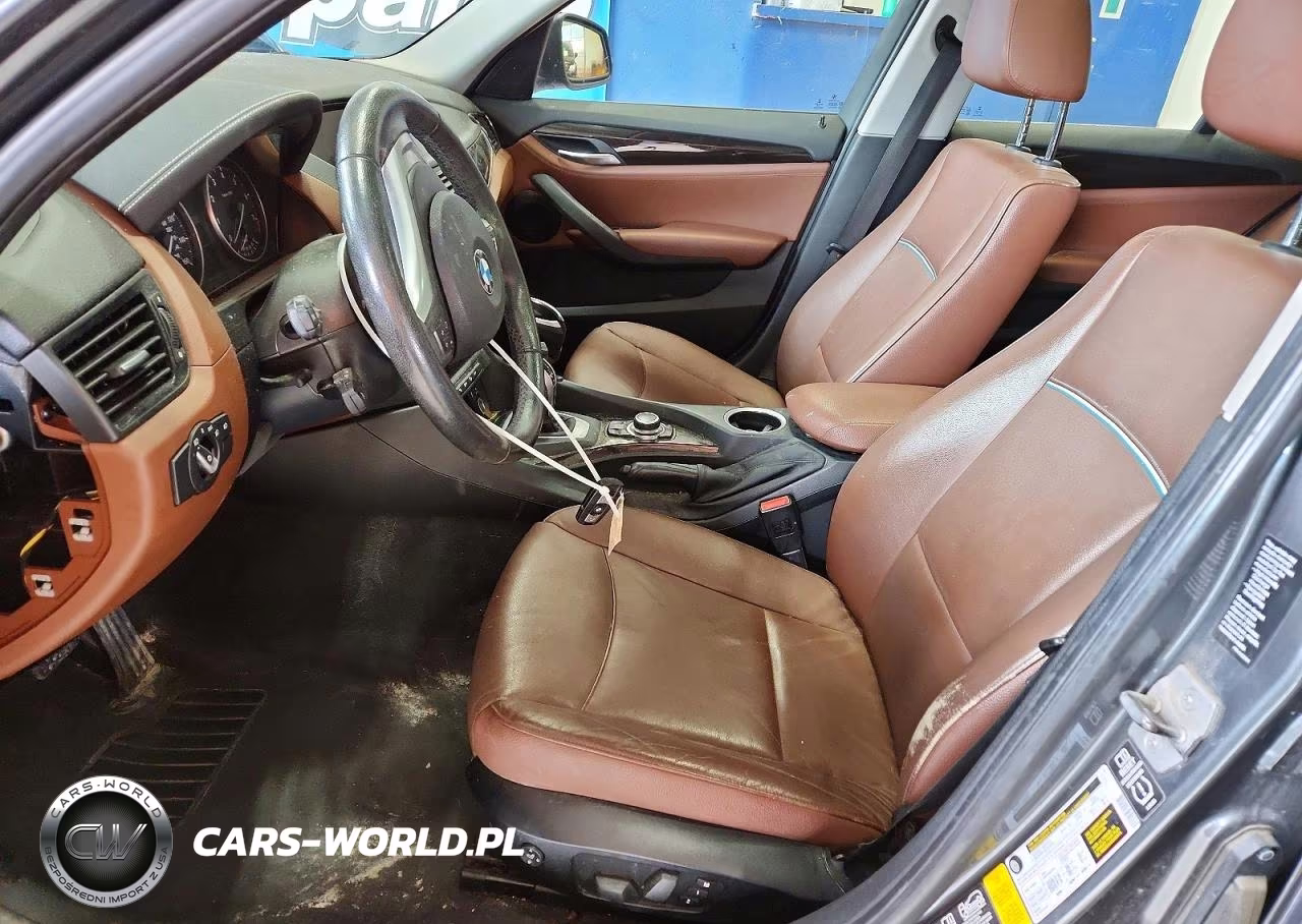 2015 BMW X1 xDrive28I VIN:WBAVL1C54FVY29690 - 7