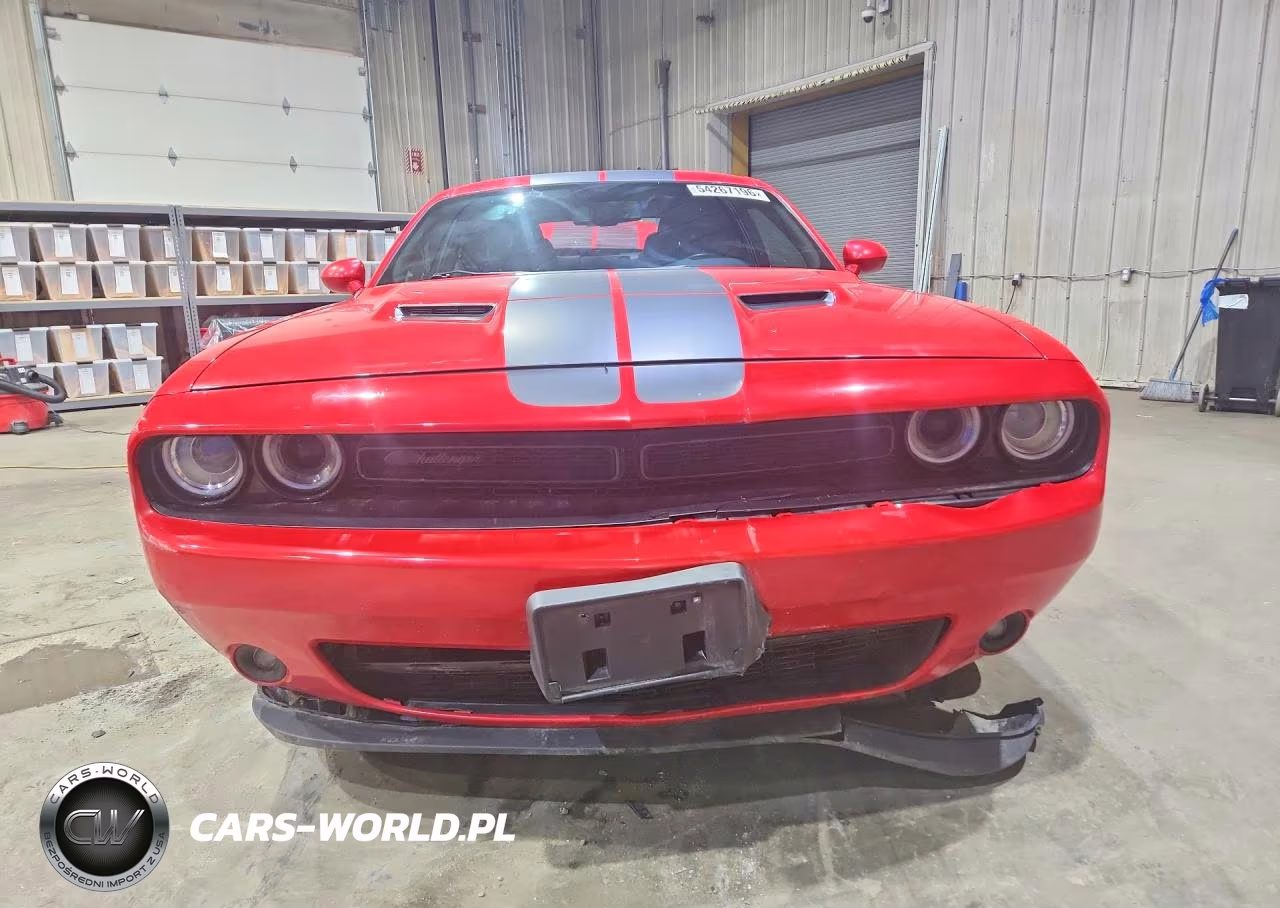 2021 Dodge Challenger Sxt VIN:2C3CDZGG2MH611081 - 5