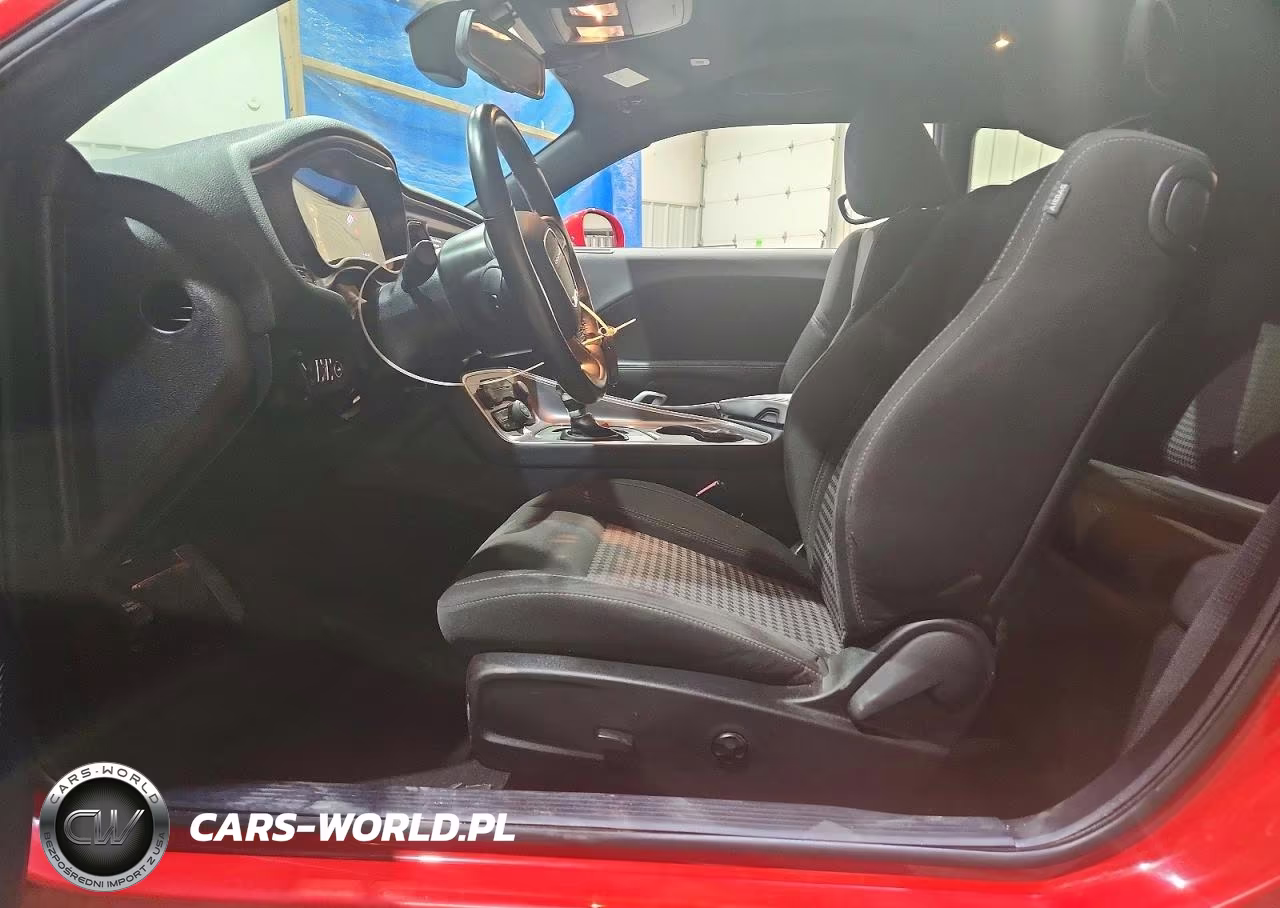 2021 Dodge Challenger Sxt VIN:2C3CDZGG2MH611081 - 7