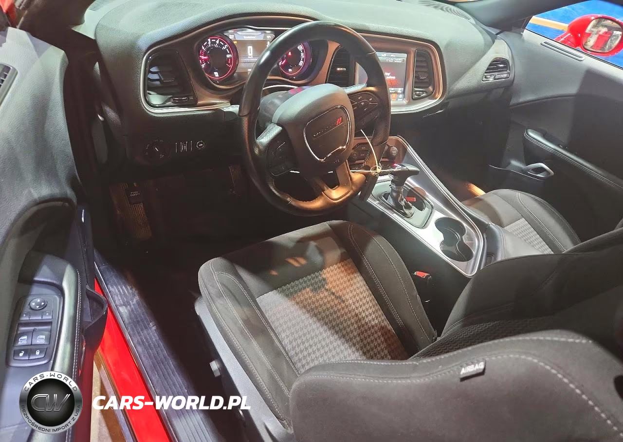 2021 Dodge Challenger Sxt VIN:2C3CDZGG2MH611081 - 8