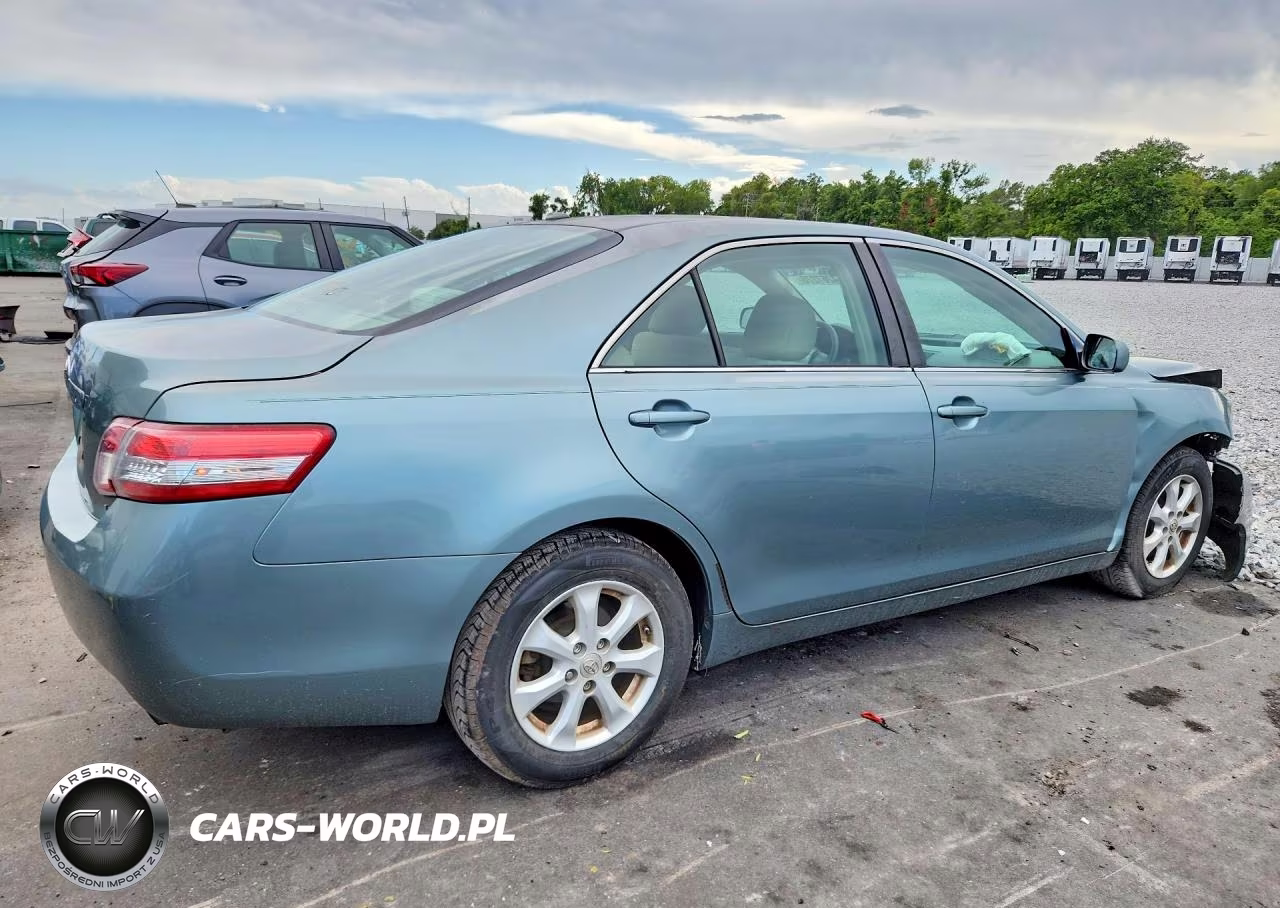 2011 Toyota Camry Le VIN:4T1BF3EK1BU699522 - 3