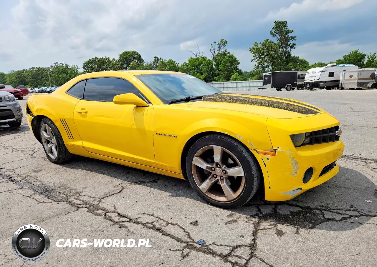 2011 Chevrolet Camaro Lt VIN:2G1FB1ED9B9209518 - 4