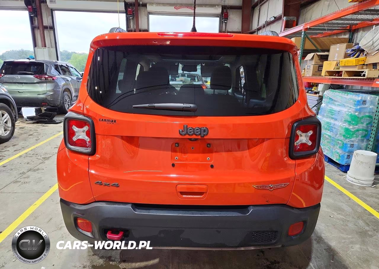 2018 Jeep Renegade Trailhawk VIN:ZACCJBCB3JPG96822 - 6