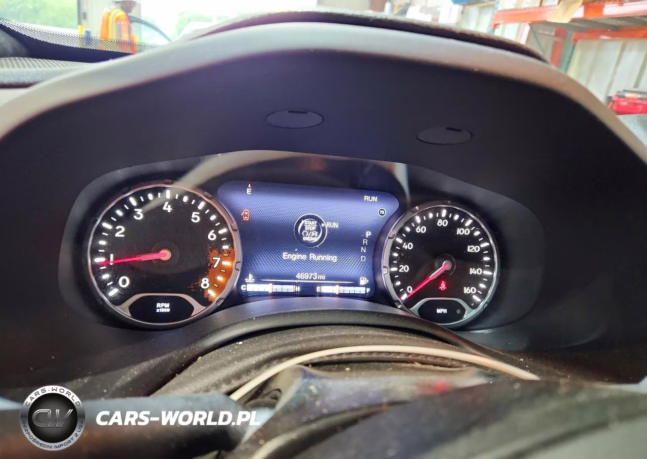 2018 Jeep Renegade Trailhawk VIN:ZACCJBCB3JPG96822 - 9