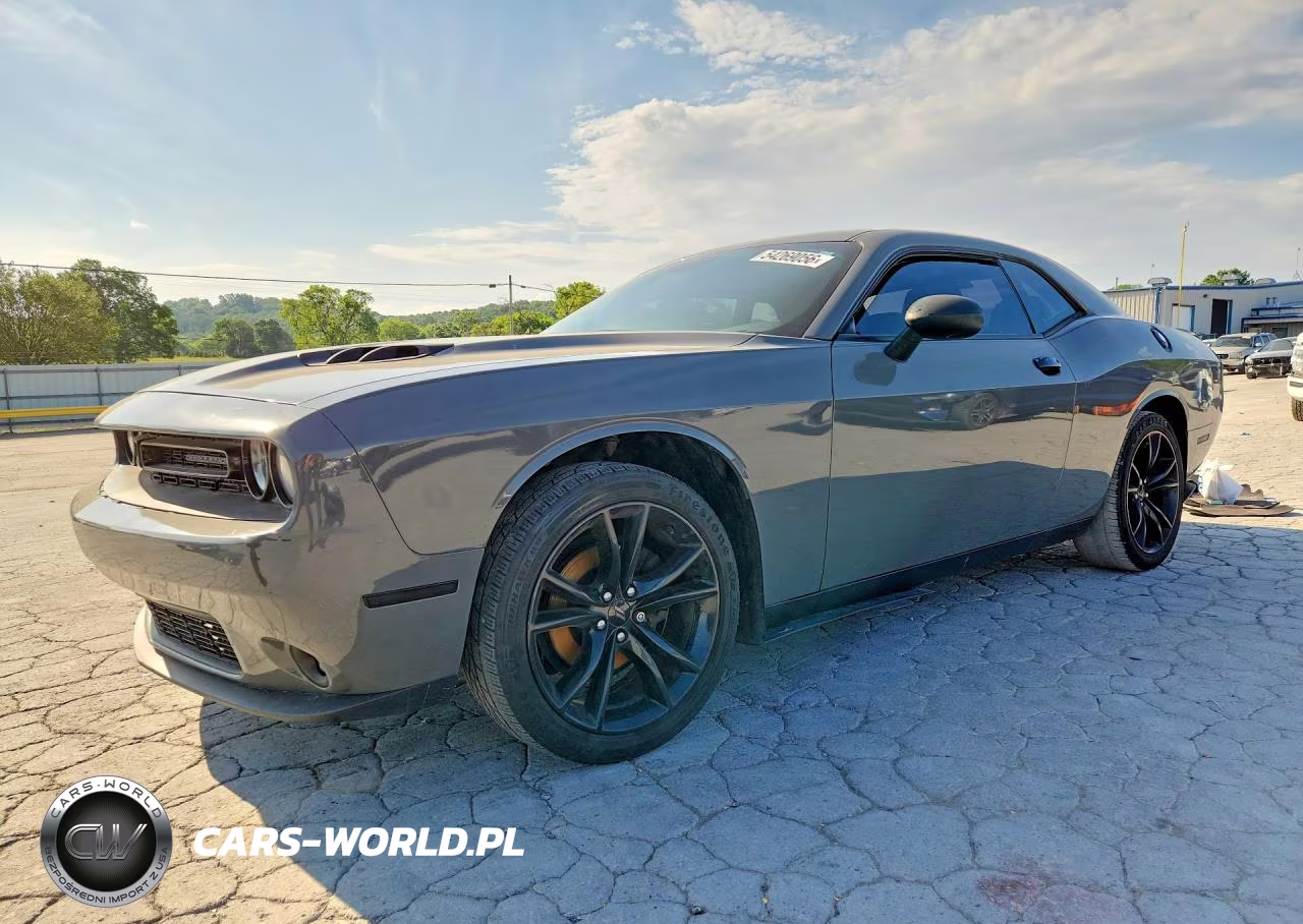2018 Dodge Challenger Sxt