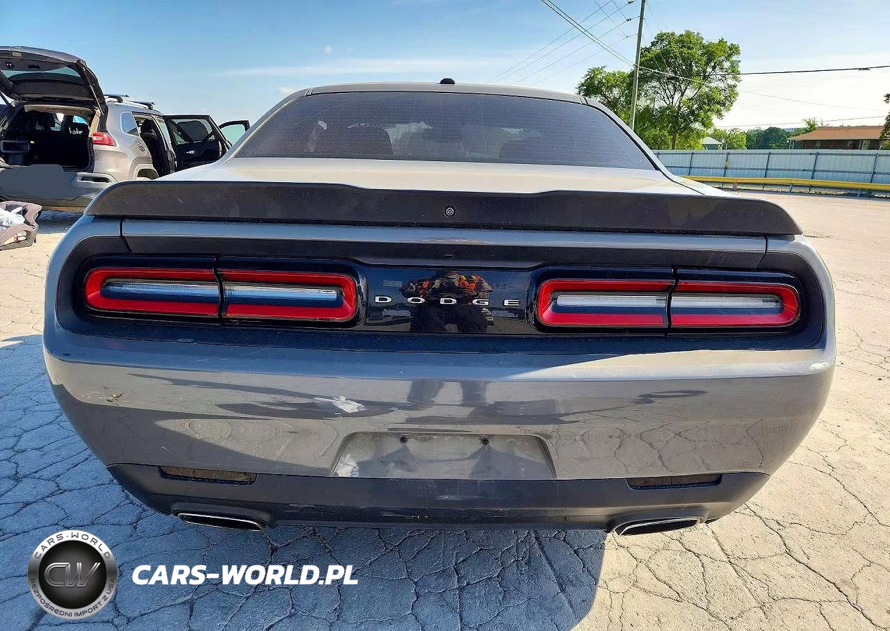 2018 Dodge Challenger Sxt VIN:2C3CDZAG0JH120593 - 6