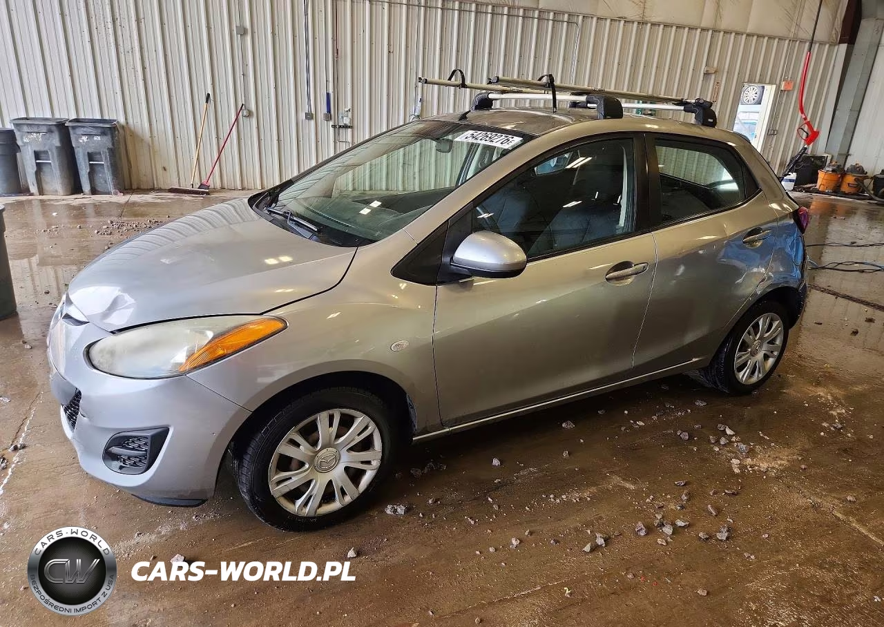2012 Mazda Mazda2 – zdjęcie 1 z 12