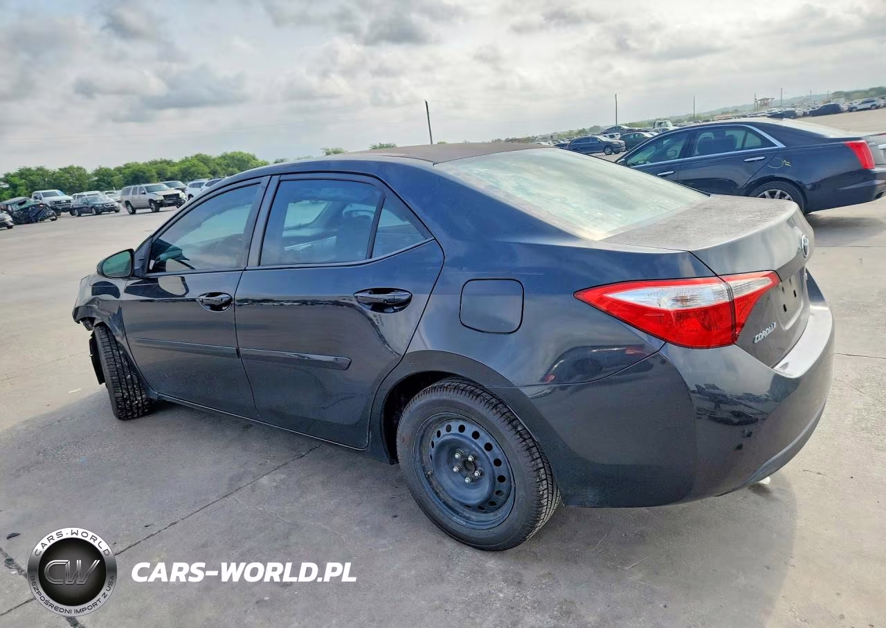 2015 Toyota Corolla Le VIN:5YFBURHE2FP345238 - 2