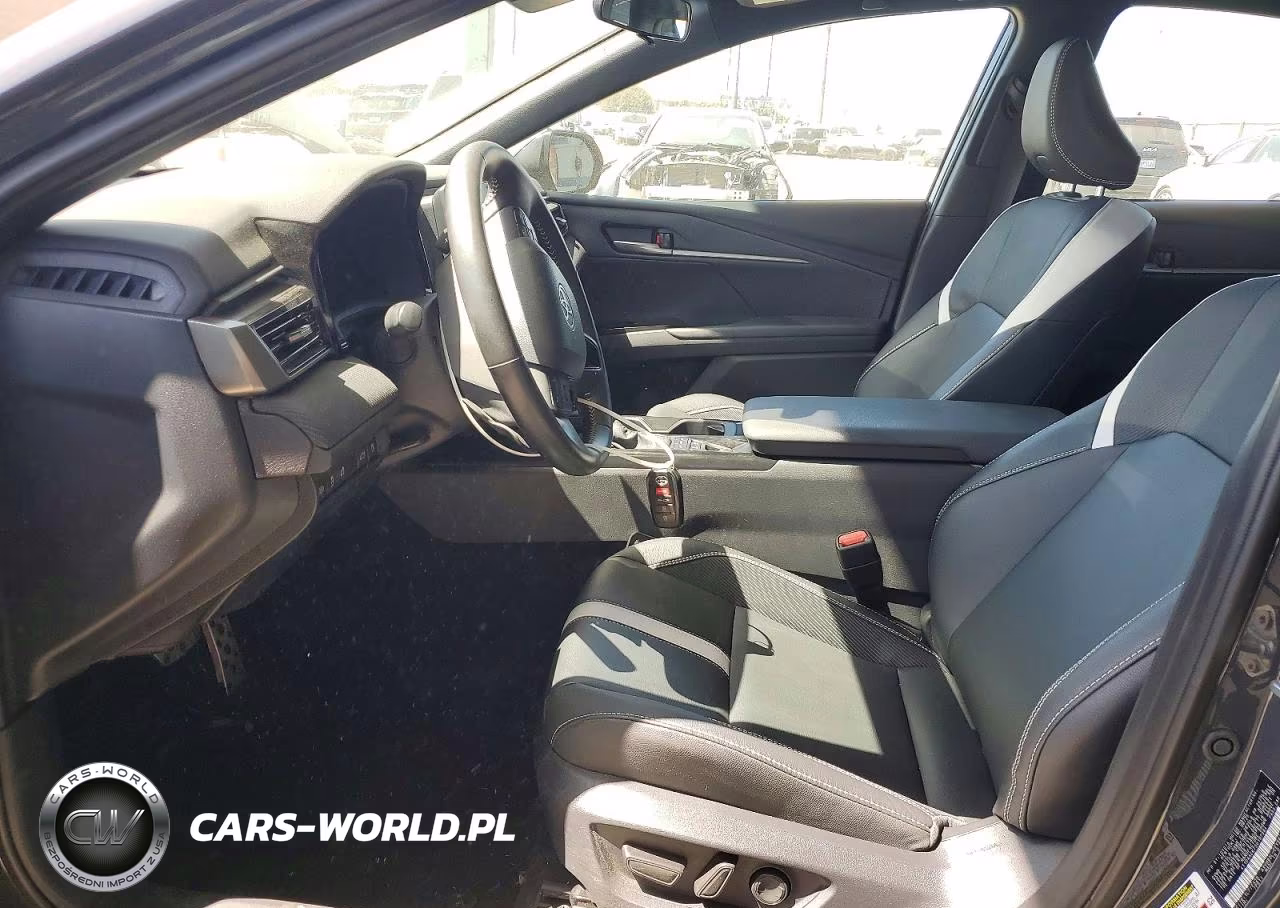 2025 Toyota Camry Se VIN:4T1DAACK7SU197984 - 7