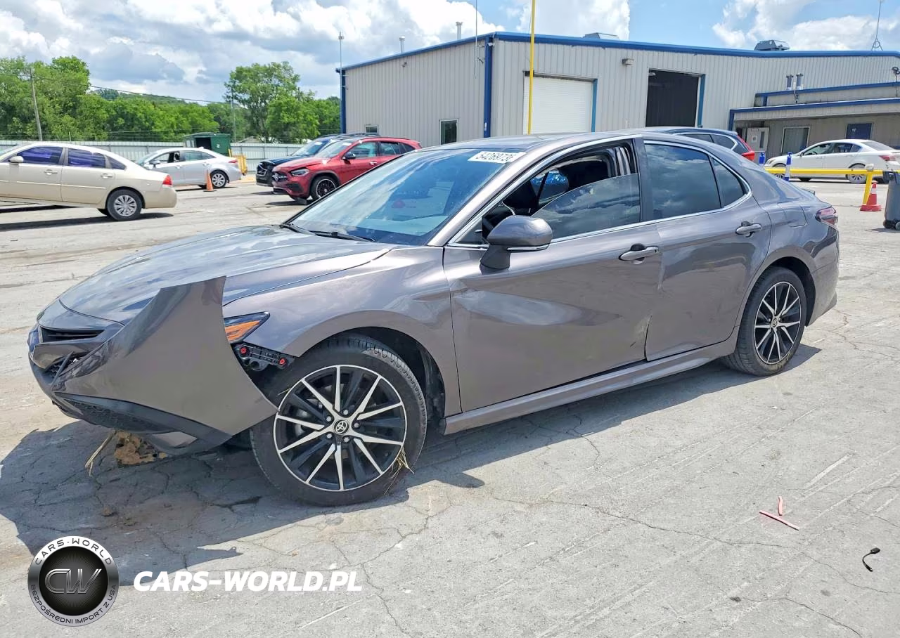 2023 Toyota Camry Se – zdjęcie 1 z 13