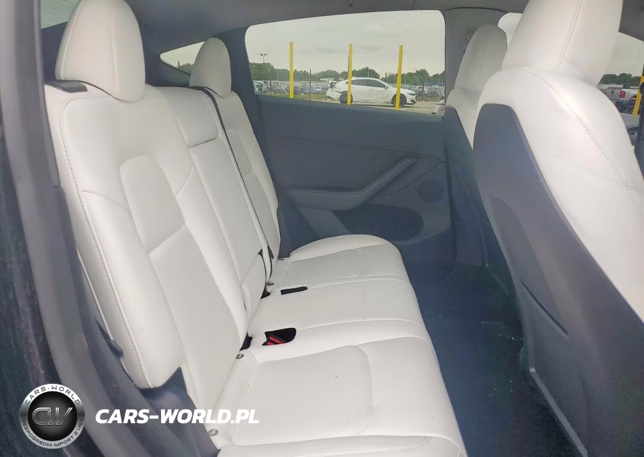 2023 Tesla Model Y VIN:7SAYGDEE9PA168046 - 11