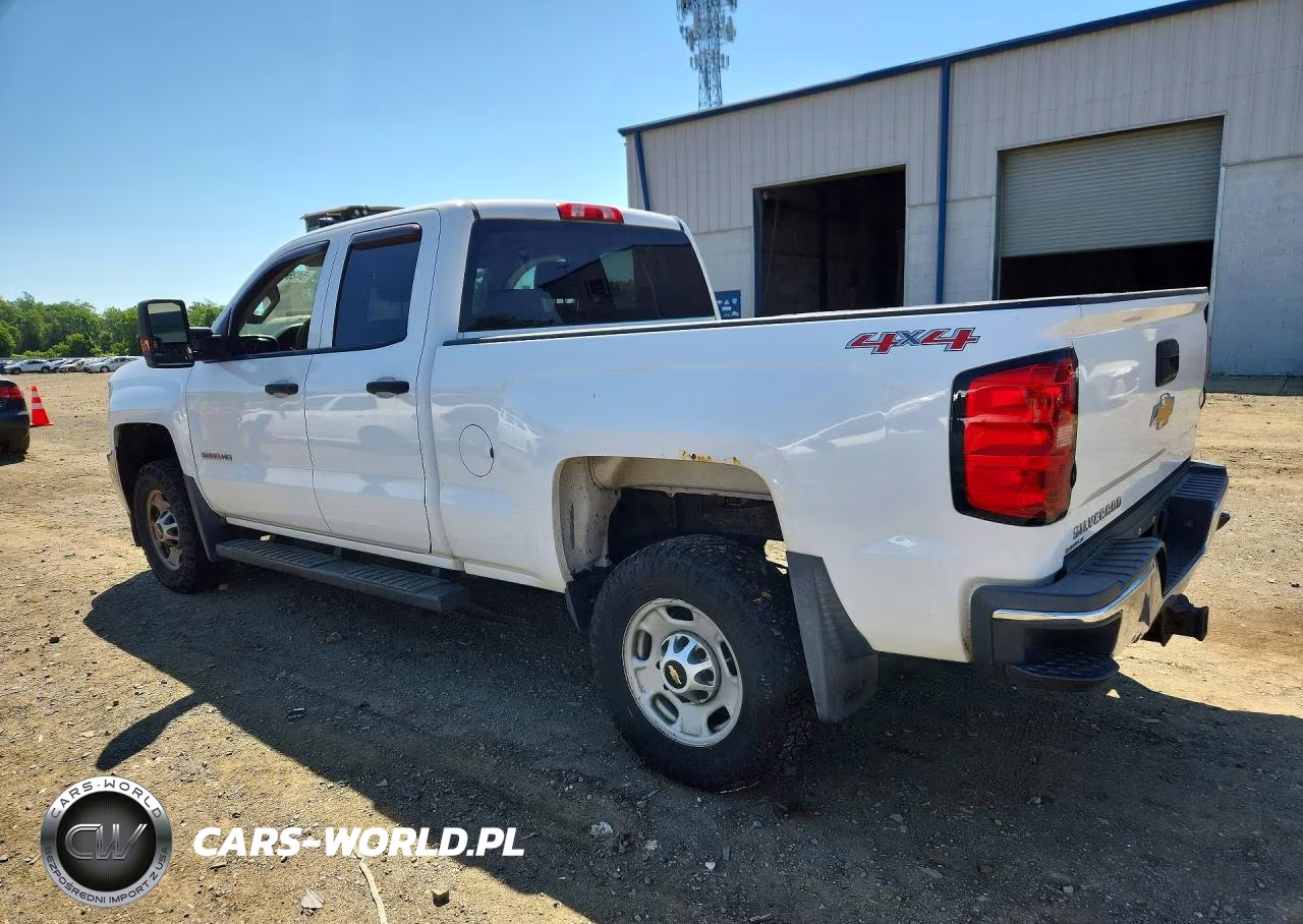 2015 Chevrolet Silverado K2500 Heavy Duty VIN:1GC2KUEG5FZ504757 - 2